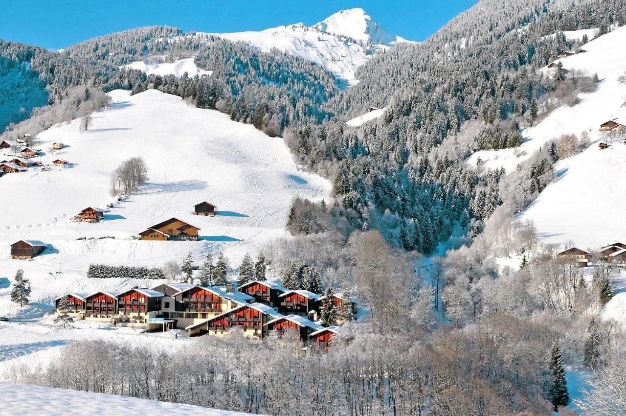 Azureva Areches Hotel